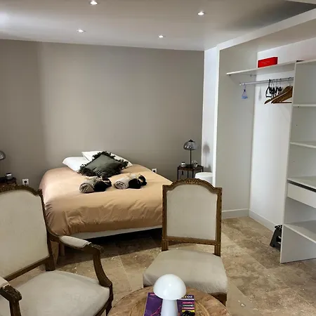 Chaleureux T1 Avec Balcon Apartamento *